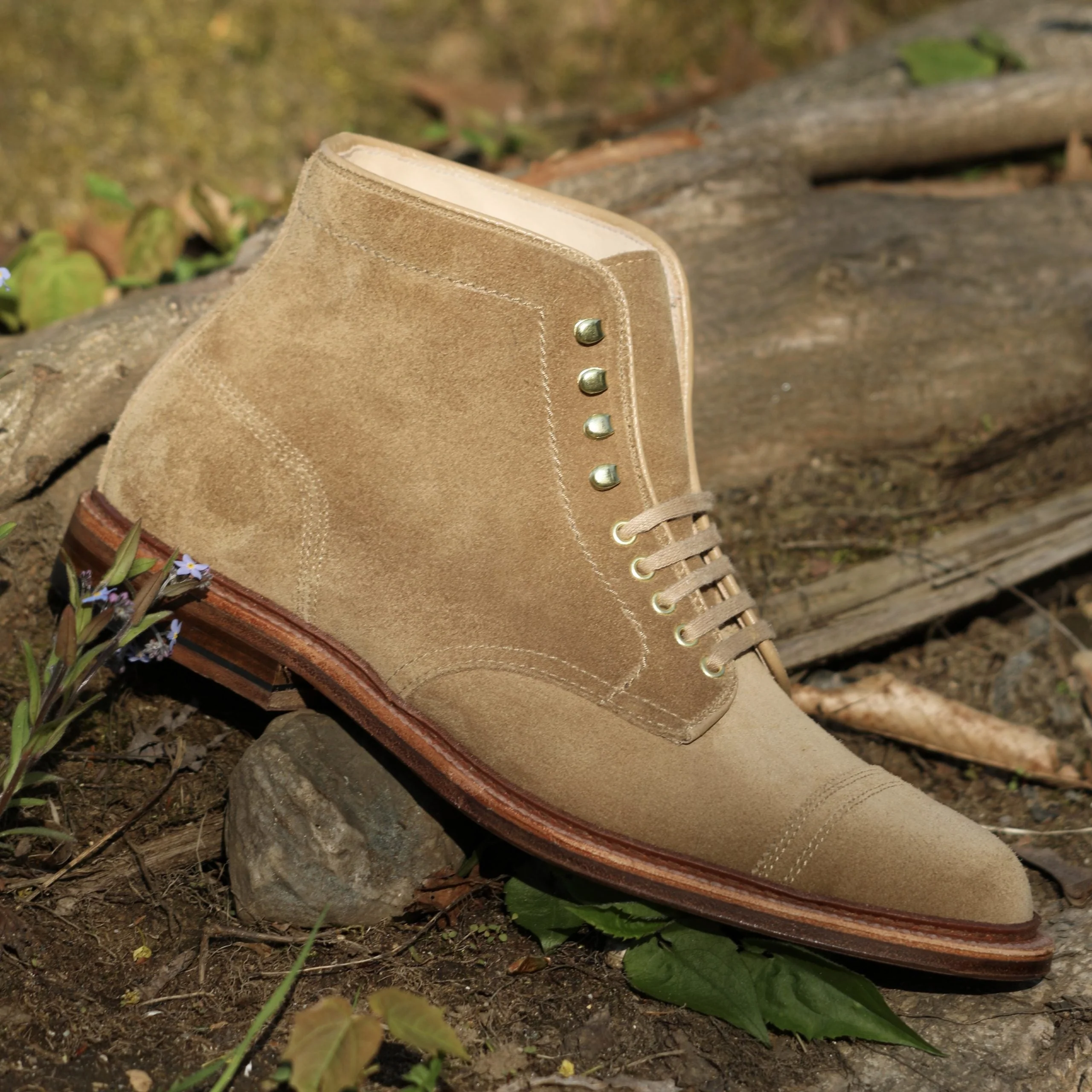 D2685H - 2/2 Cap Toe Boot in Tan Suede - Image 4