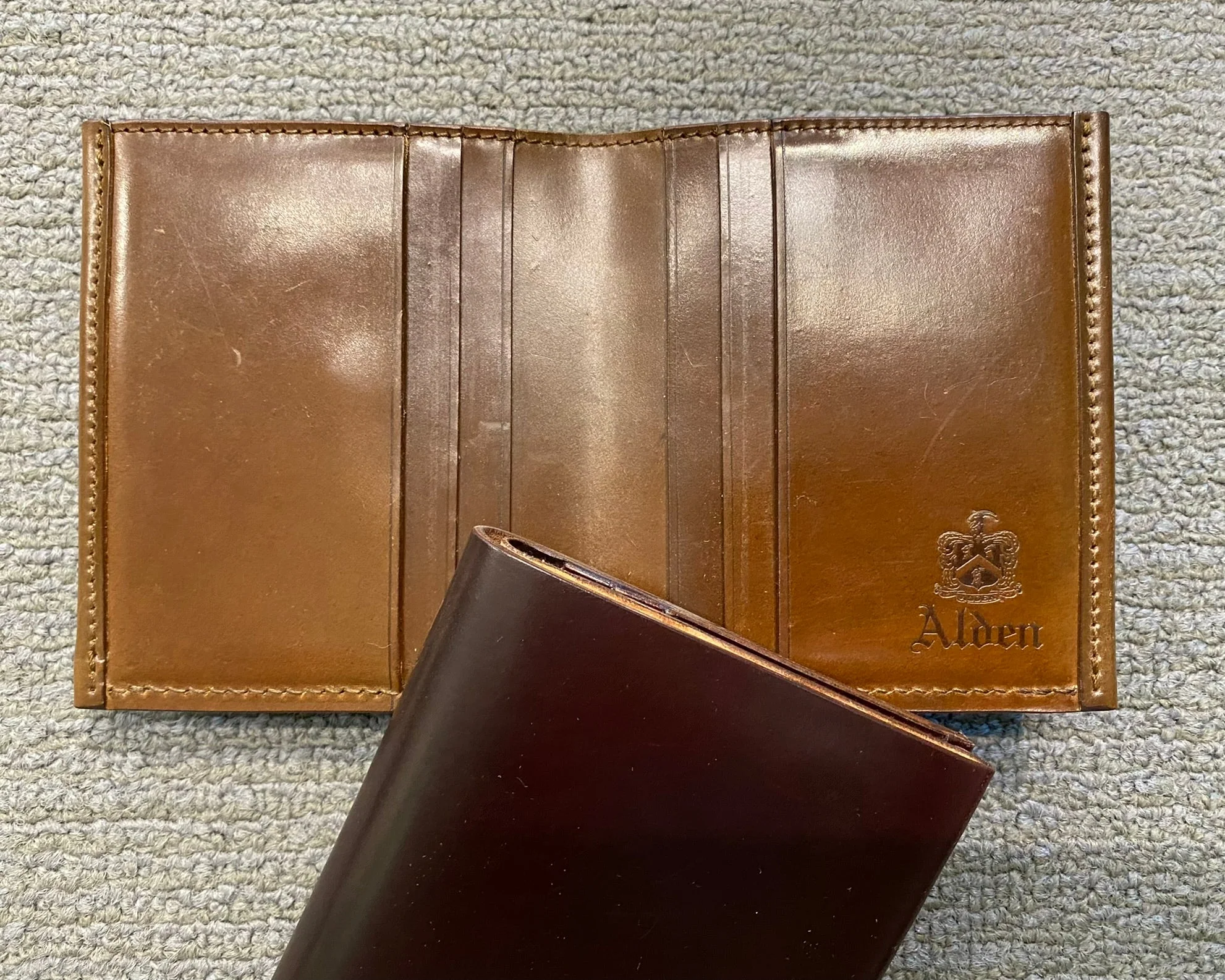 LG 7007 - Alden Cognac Shell Cordovan Wallet - Image 3