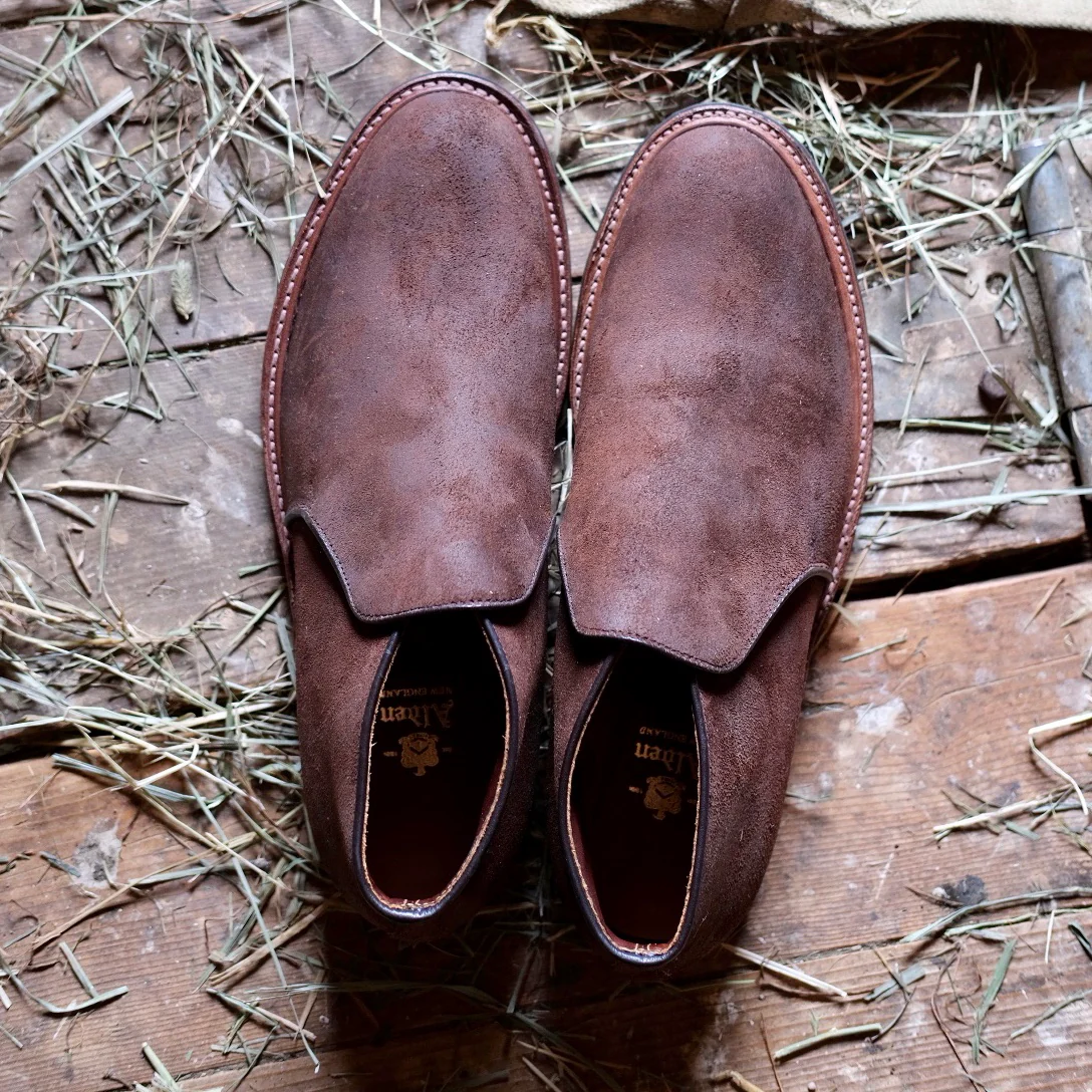 D8704C - Folsom Slip On Chukka in Tobbacco Reverse Chamois - Image 6