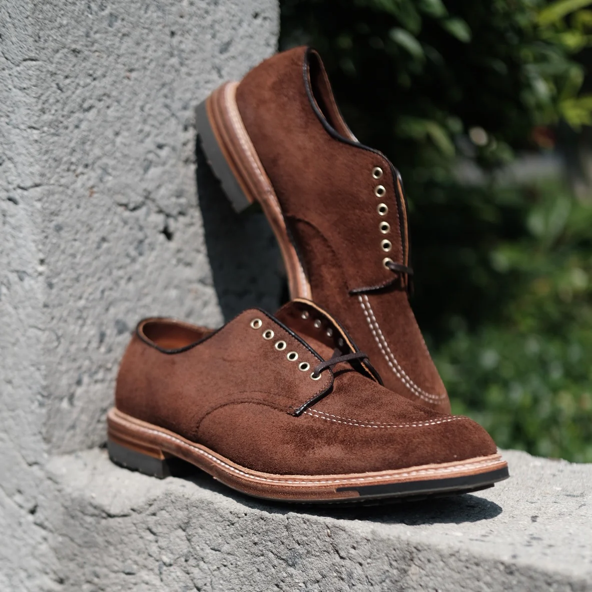 D2604C - Indy Shoe in Tobacco Reverse Chamois - Image 8