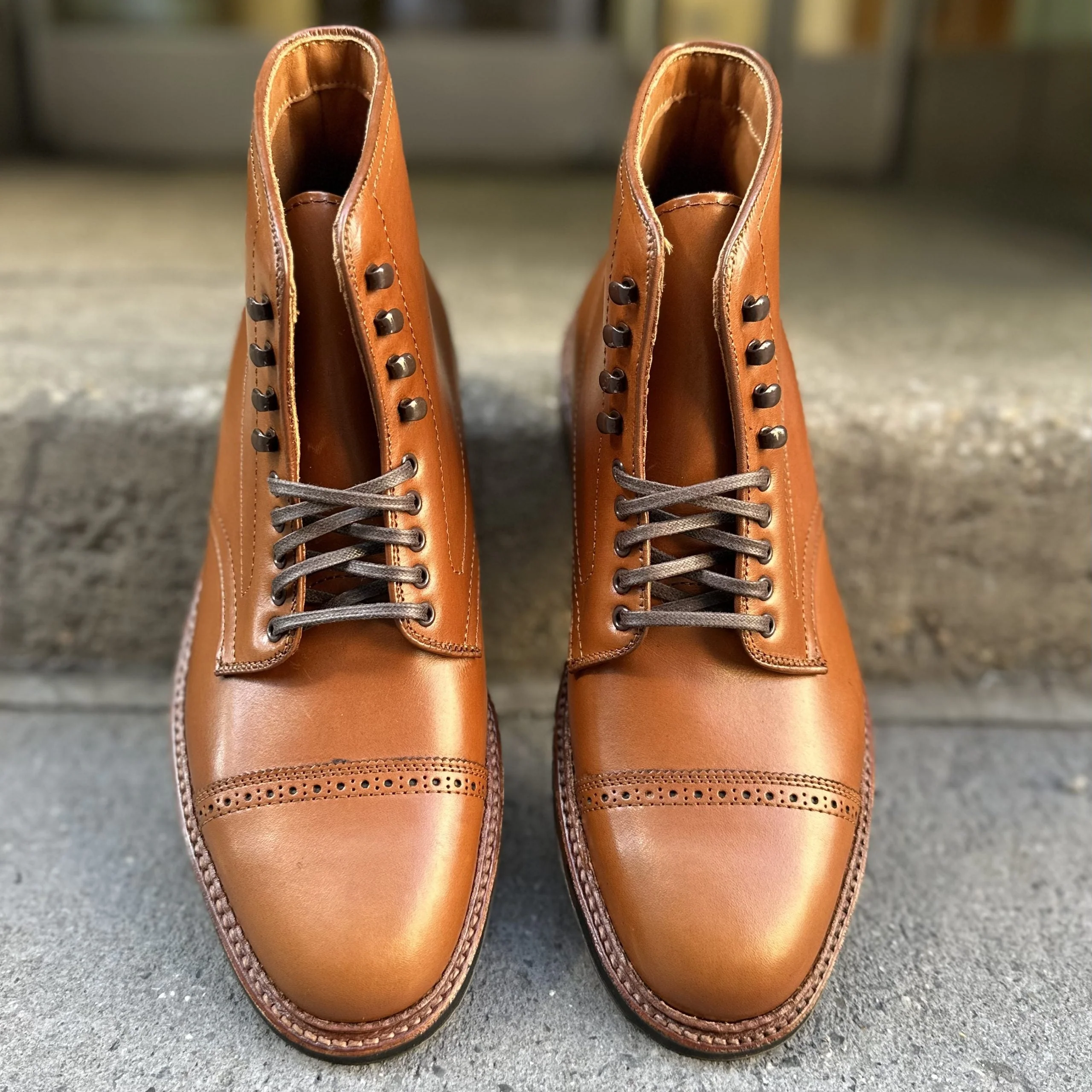 D2825HC - Jumper Boot in Burnished Tan Calfskin - Image 5