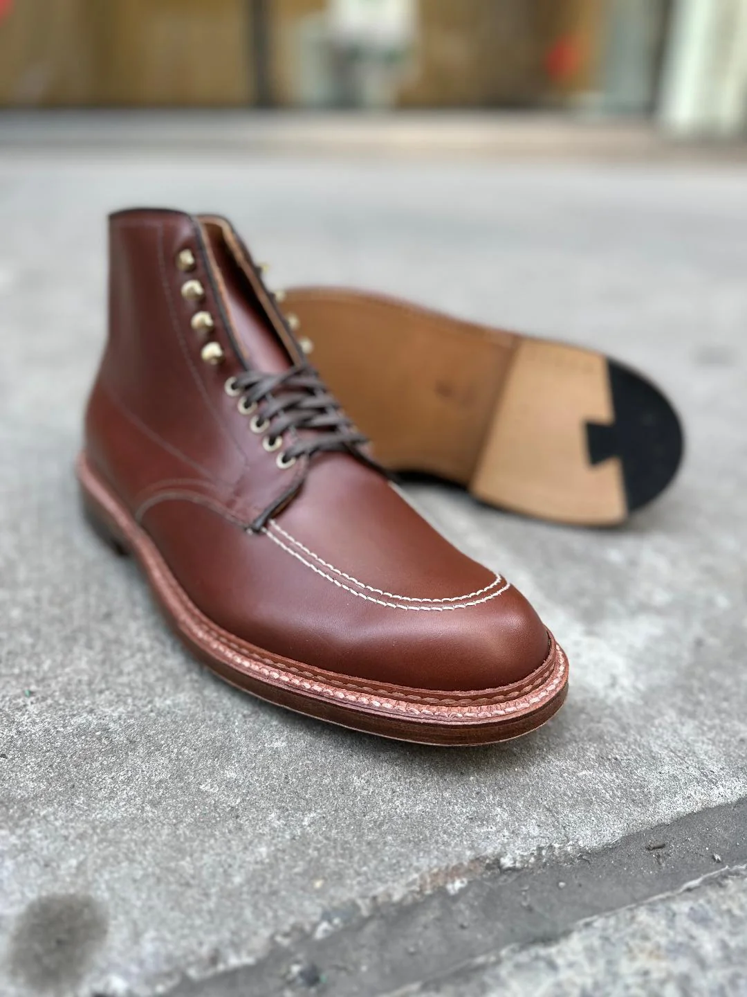 D2940H - Madison Indy Boot in Madison Brown Calf - Image 9
