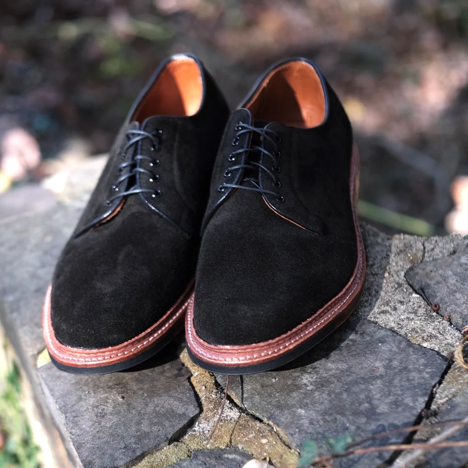 D1426C - Plain Toe Blucher in Earth Reverse Chamois - Image 3