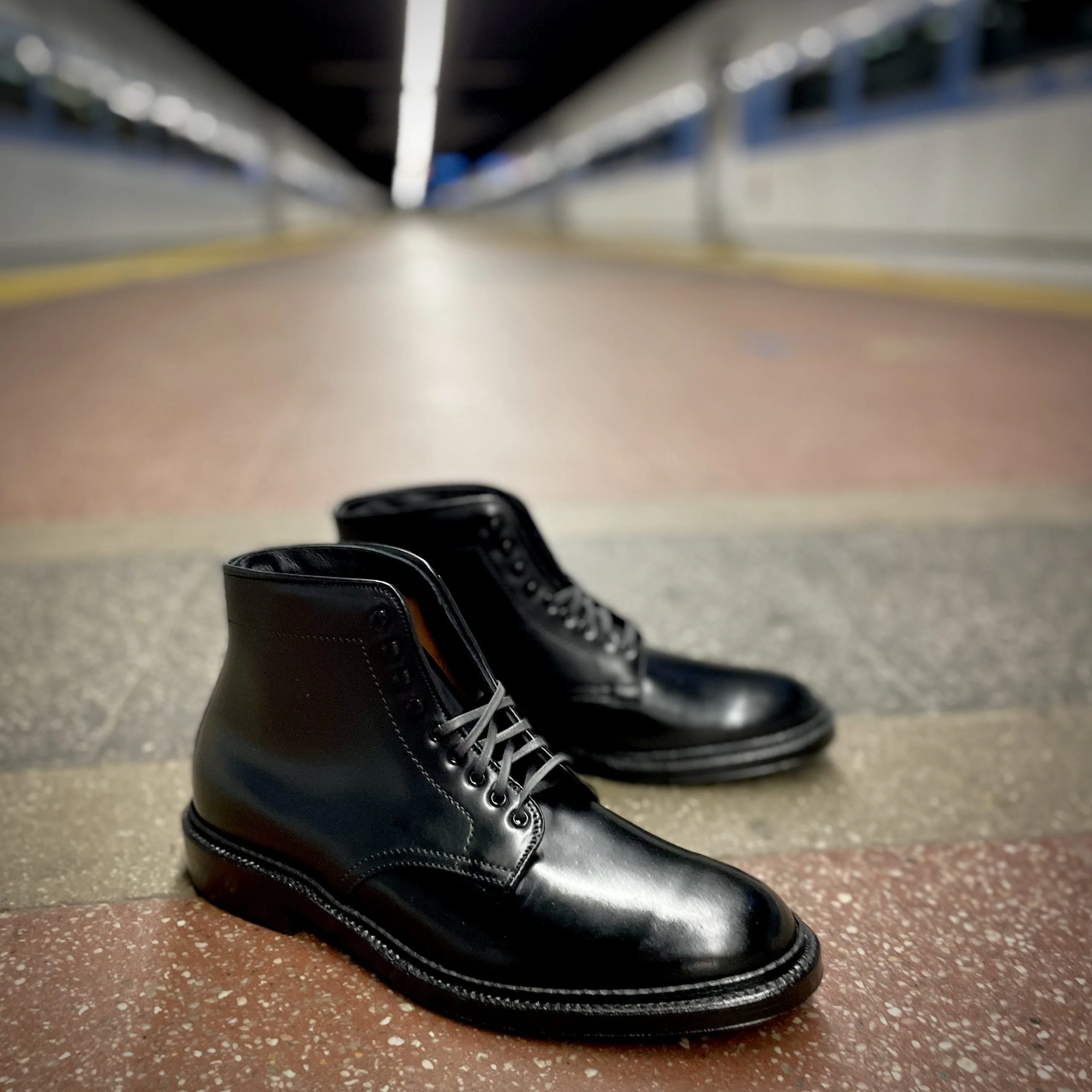 D6842H - Plain Toe "Director" Boot in Black Shell Cordovan - Image 7