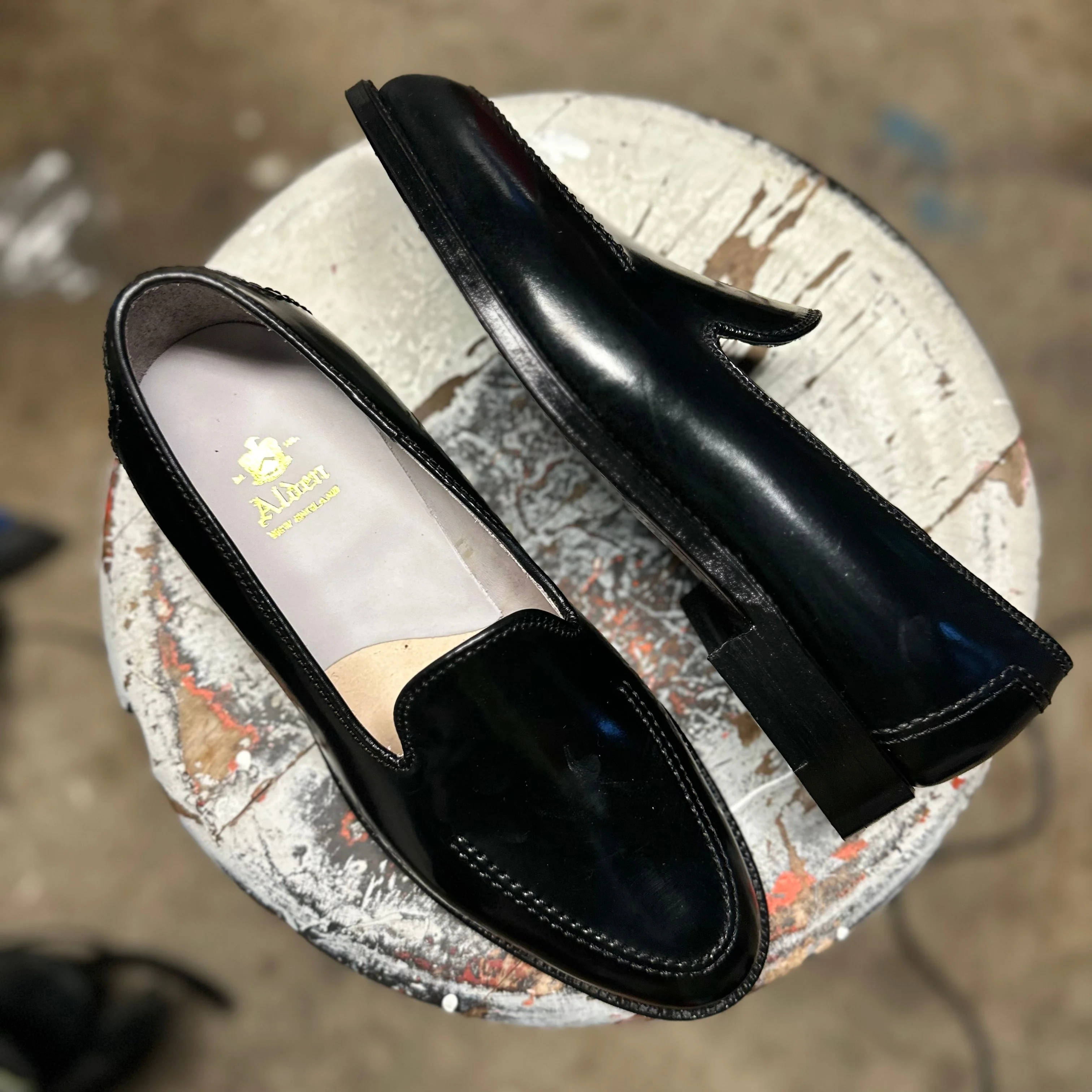 D2117 - Vanderbilt Slip On in Black Shell Cordovan - Image 3