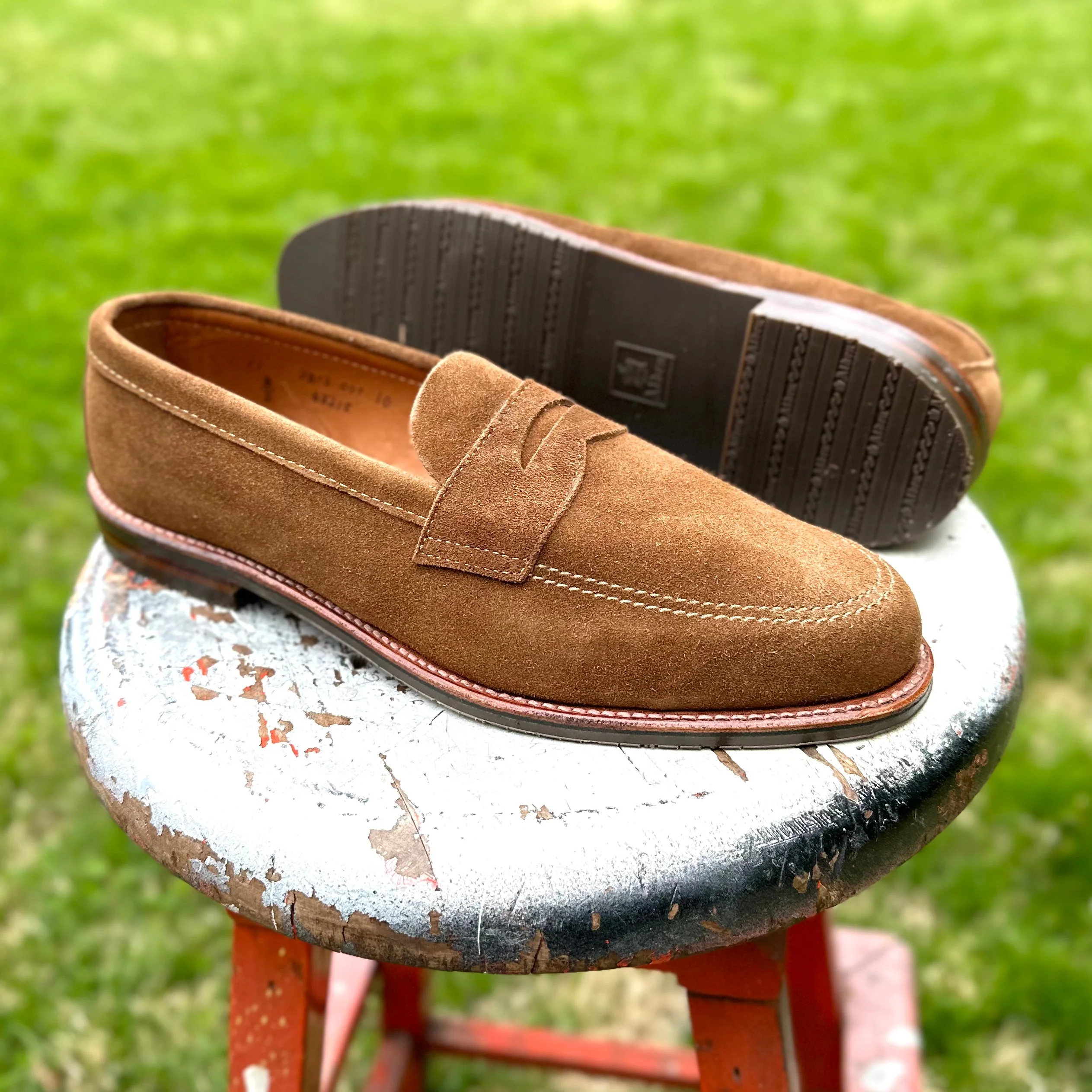 6221L - Unlined Penny Mocc in Snuff Suede - Image 7